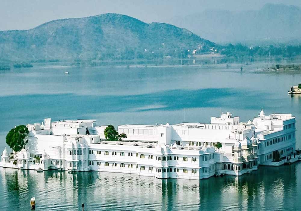 lake palace udaipur